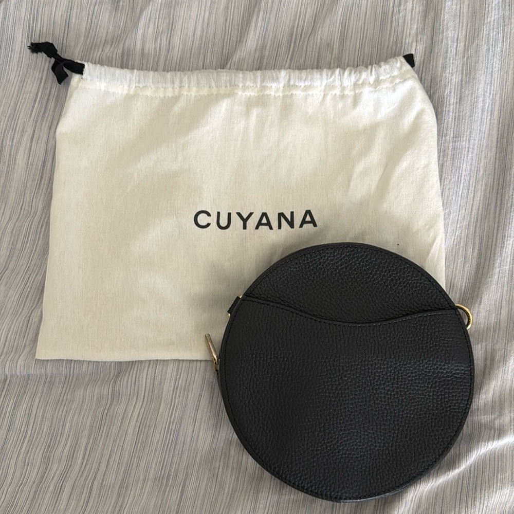 CUYANA Mini Circle Belt Bag with Adjustable Strap and Dust Bag M/L OOS HTF Rare